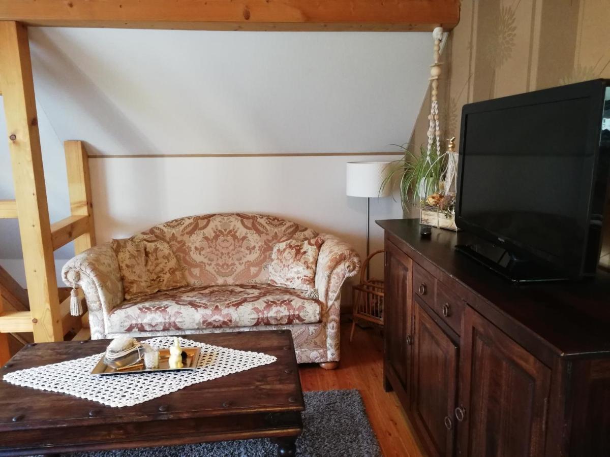 Ferienwohnung Isis In Neufang ซอนเนอแบร์ก ภายนอก รูปภาพ